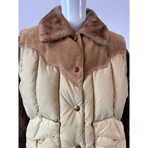 Woolrich Womens Western Style Down Puffer Vest With Faux Fur Collar Beige/Brown - Picture 12 of 16
